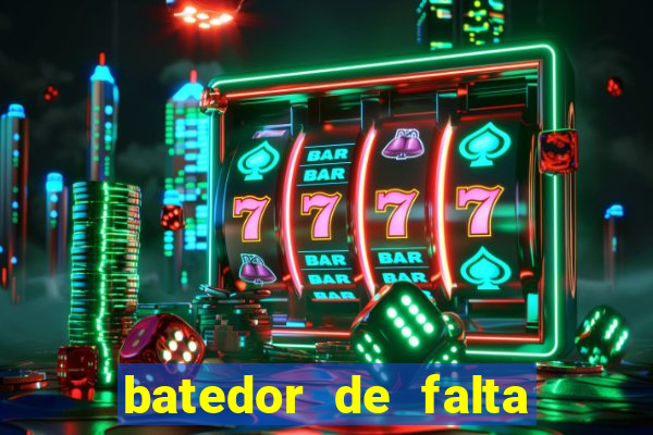 batedor de falta do atletico de madrid